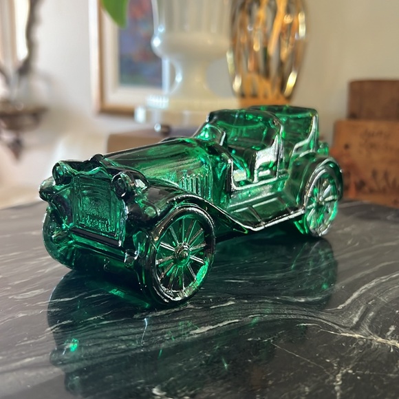 Vintage Avon Station Wagon Wild Country Aftershave Antique Glass Decanter Bottle - Picture 9 of 13